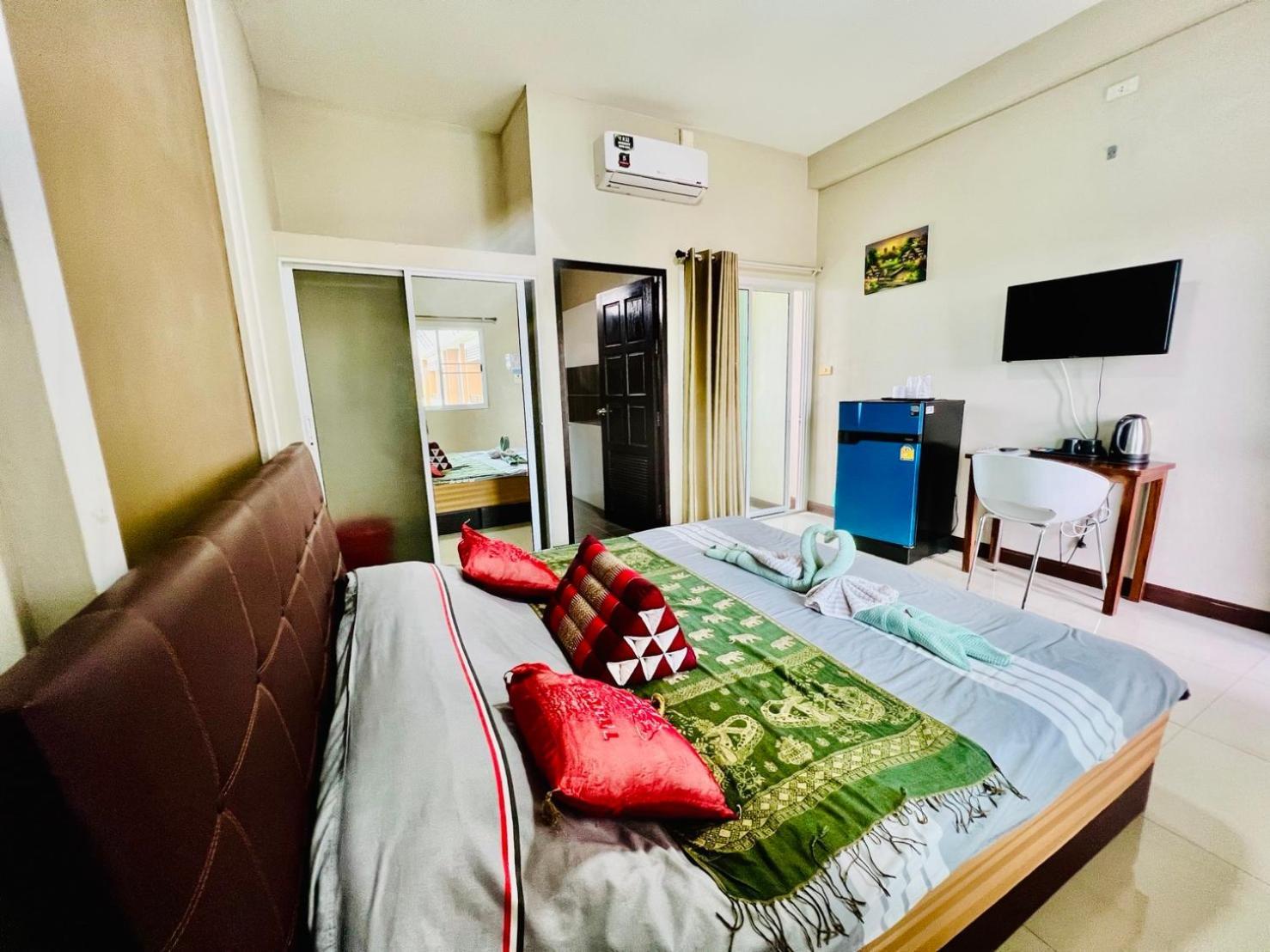 Preme Apartment @Maejo Ban pa Lan  エクステリア 写真